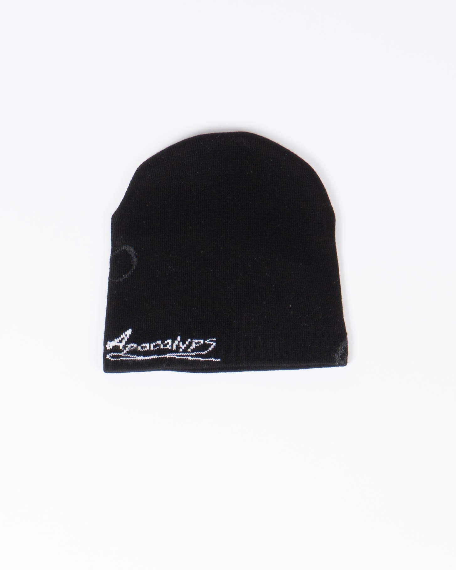 Mal d’être “Black Noise” — Beanie Balck on Black
