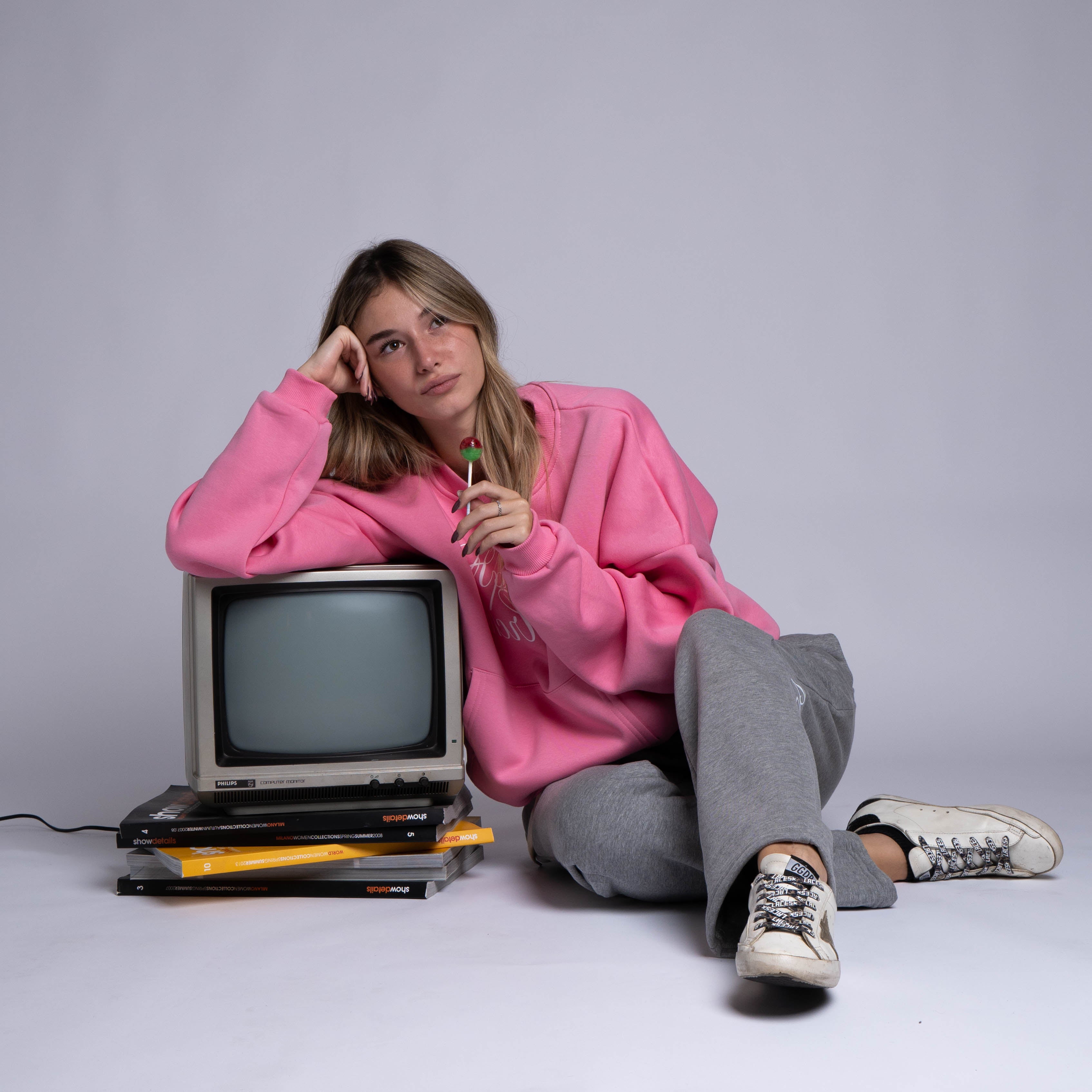 Apocalyps Archive Signature Crewneck – Bubble Gum | Boxy Fit Made in Italy