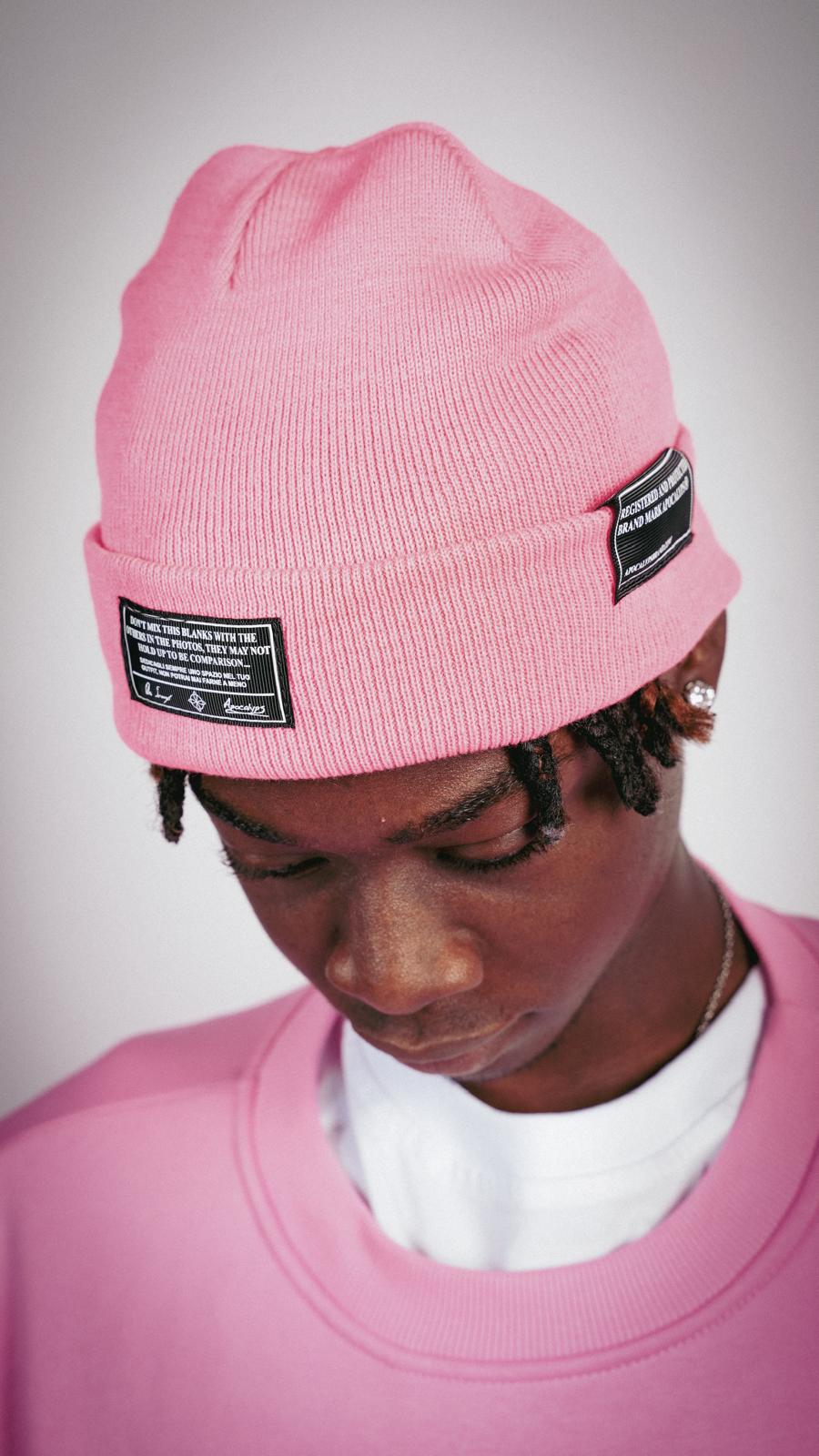 Apocalyps archive beanie bubble gum